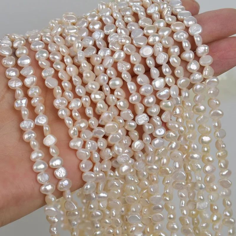 

Baroque Shaped Two Sided Light Pearl Irregular Pearl 15"5-6mm Natural Pearl Semi-finished Product