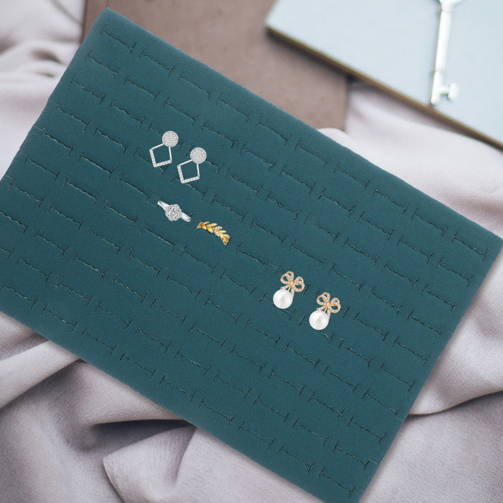 

2Pcs Jewelry Rings Box Inserts Sponge DIY Holder Insert Sturdy Scratch-Resistant Display Tray for Ring Organization