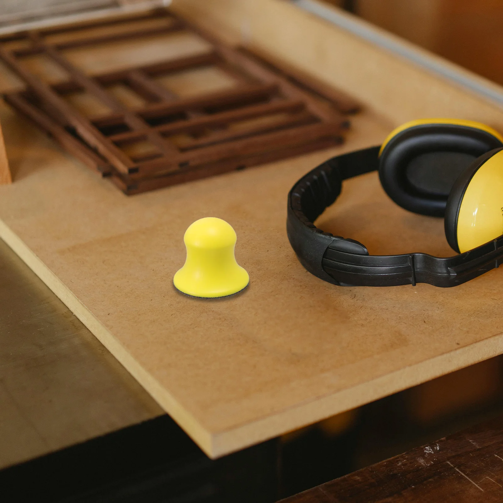 

Handheld PU Foaming Sanding Block Yellow Round Selfadhesive Backing for Woodworking Furniture Restoration Precise Hand Sanding