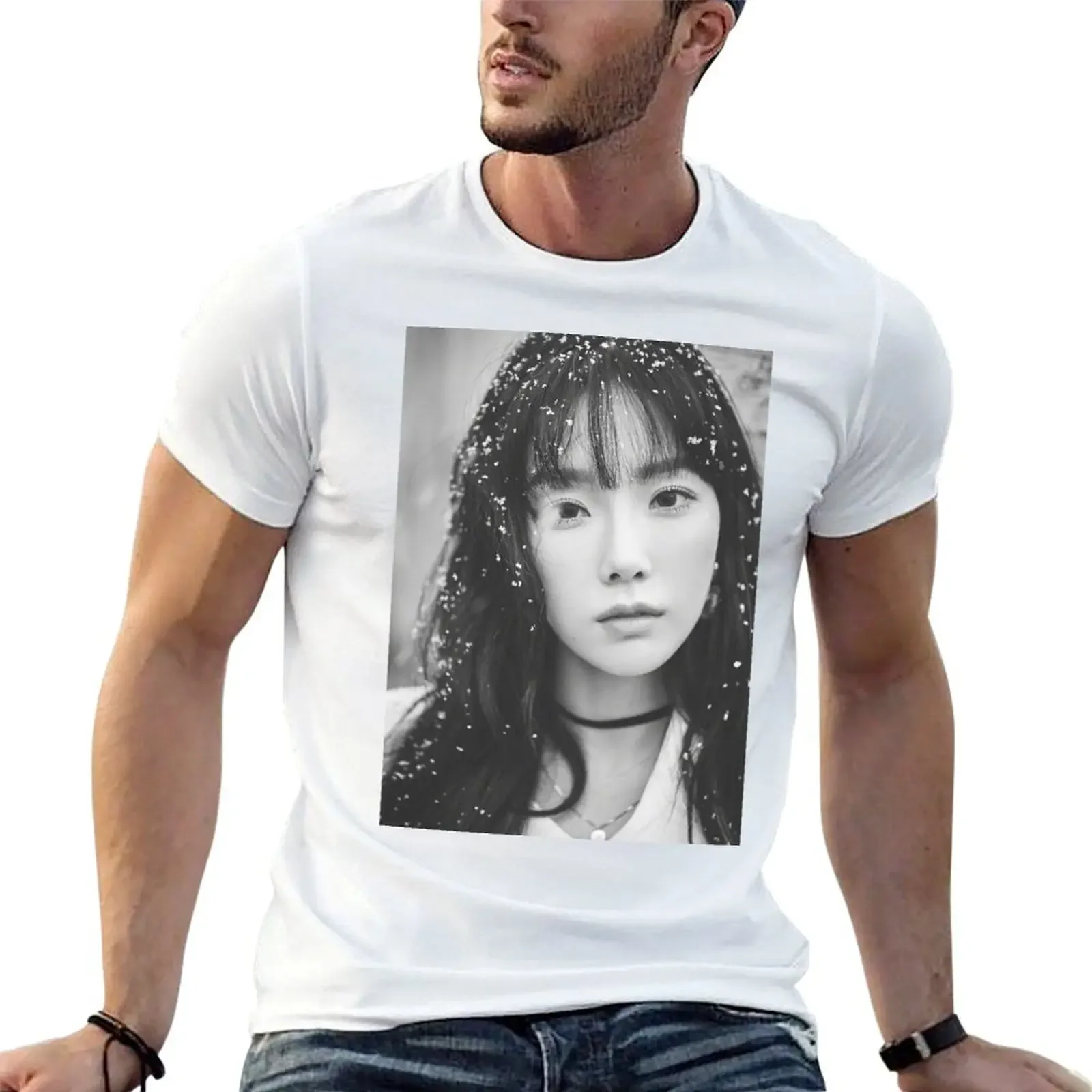 GIRLS GENERATION TAEYEON THIS CHRISTMAS T-Shirt Short sleeve tee quick drying men clothing