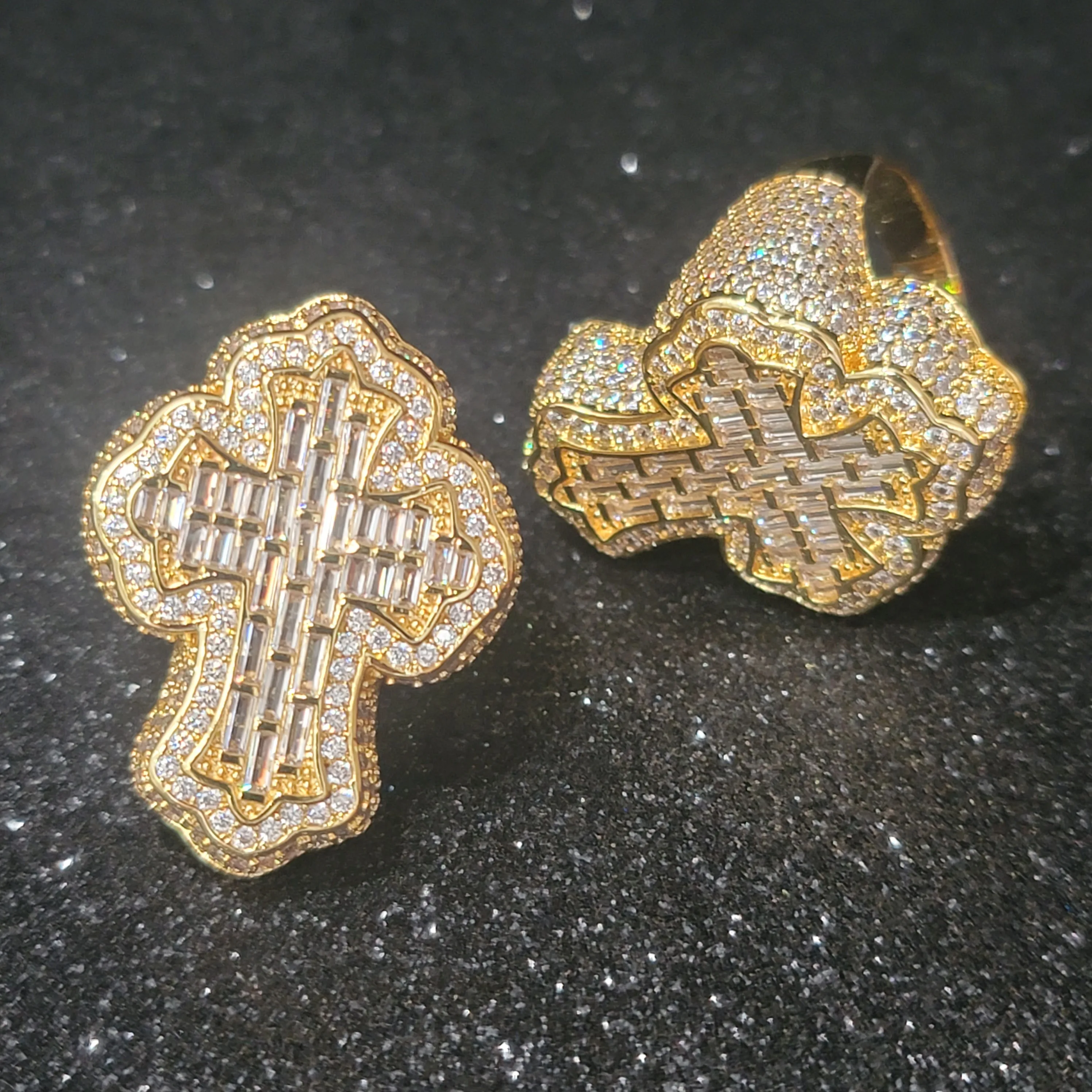 Iced Out Baguettecz Ring Hip Hop Punk Jewelry For Women Men Sacred Cross Prayer Rings 7-11 Size Hollow Out Accessory Gifts