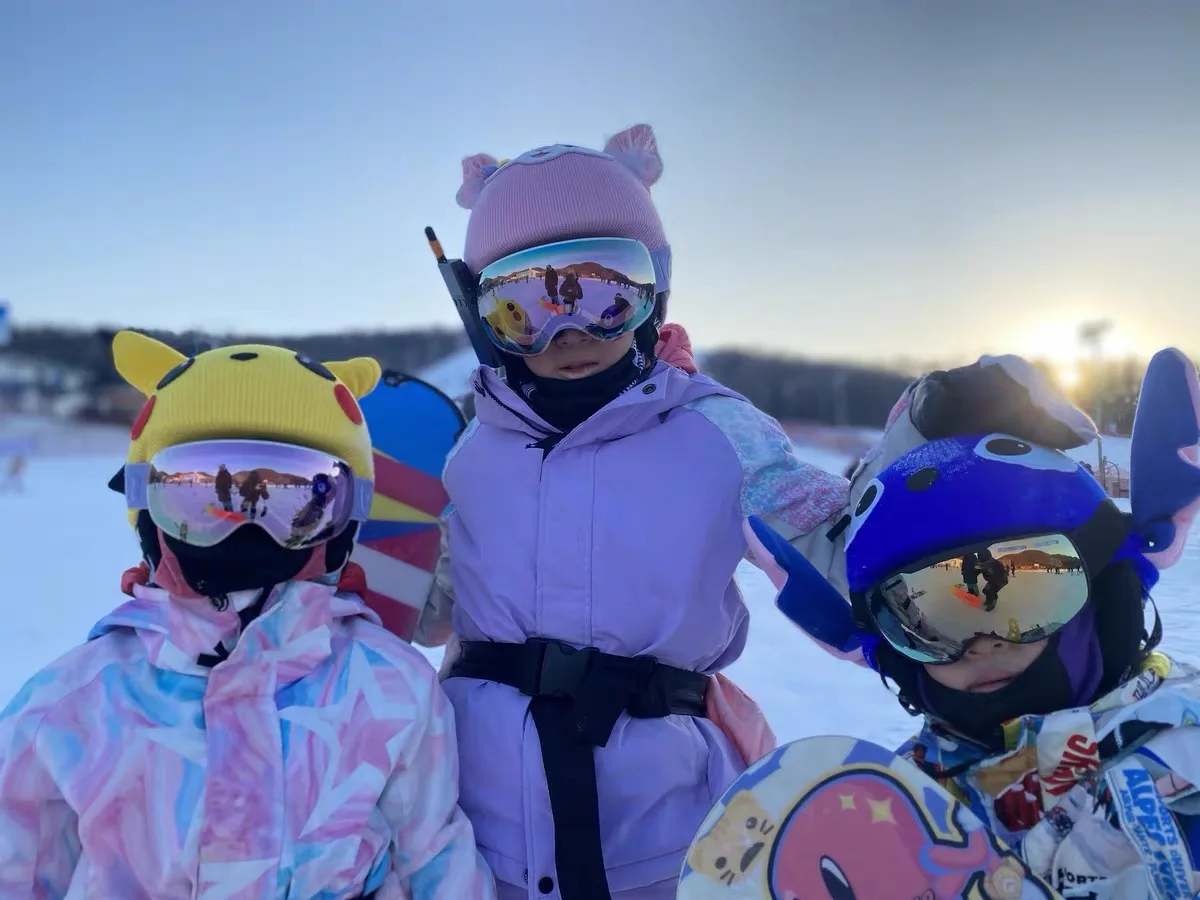 Cartoon Cute Single Board Double Board Ski Helmet Cover Ski Hat Warm Decoration Christmas Gift