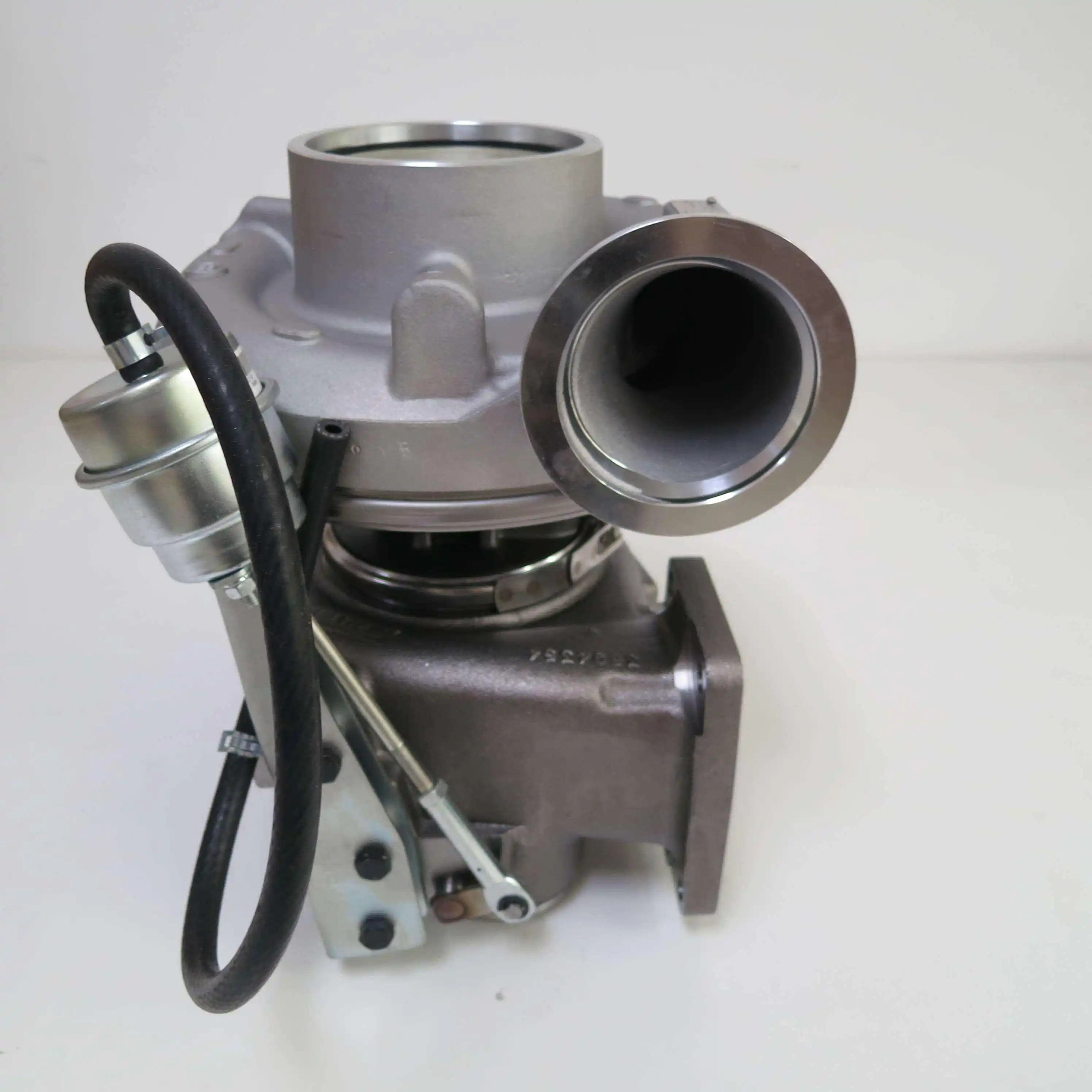 ss-F147 High Quality Diesel Engine Parts 4956081 2836723 HX60W Turbocharger for Cummins QSX15 ISX15 15L Engine