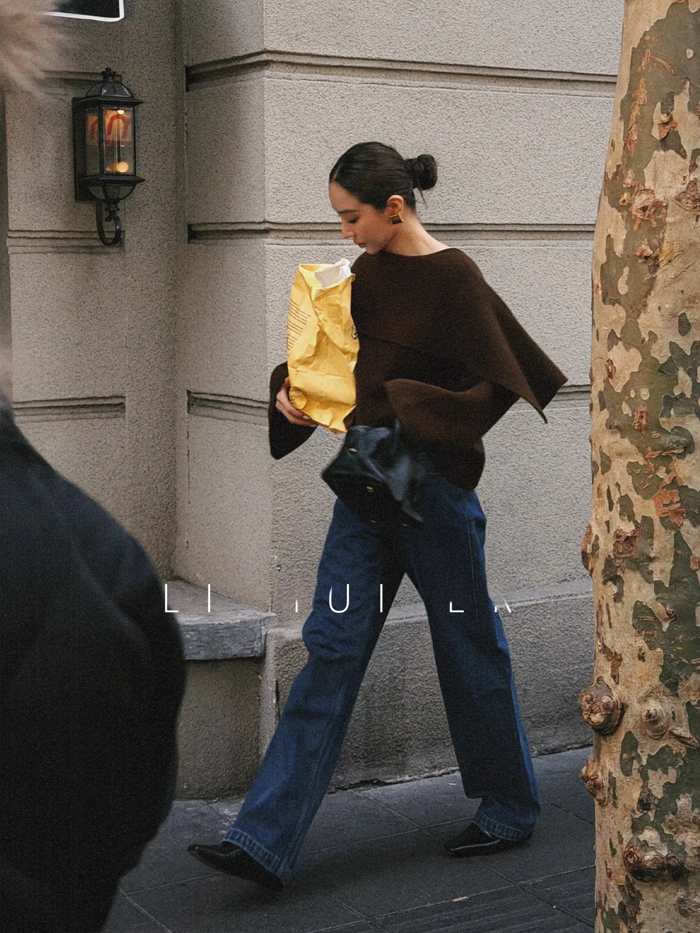 

LiHuiEr 00 Nights High-End Wool Knitted Sweater Women's Maturi Design Casual Comfortable Long Sve Warm Color