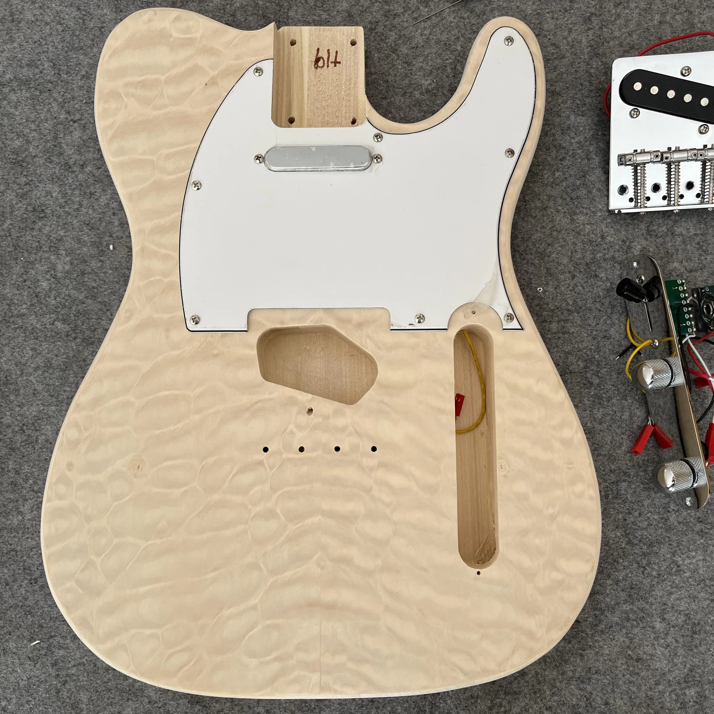 Tele Unfinished DIY Electric Guitar Kits with Hardware Water Ripple Top Basswood Body Maple Fingerboard Deliver within 3 Days