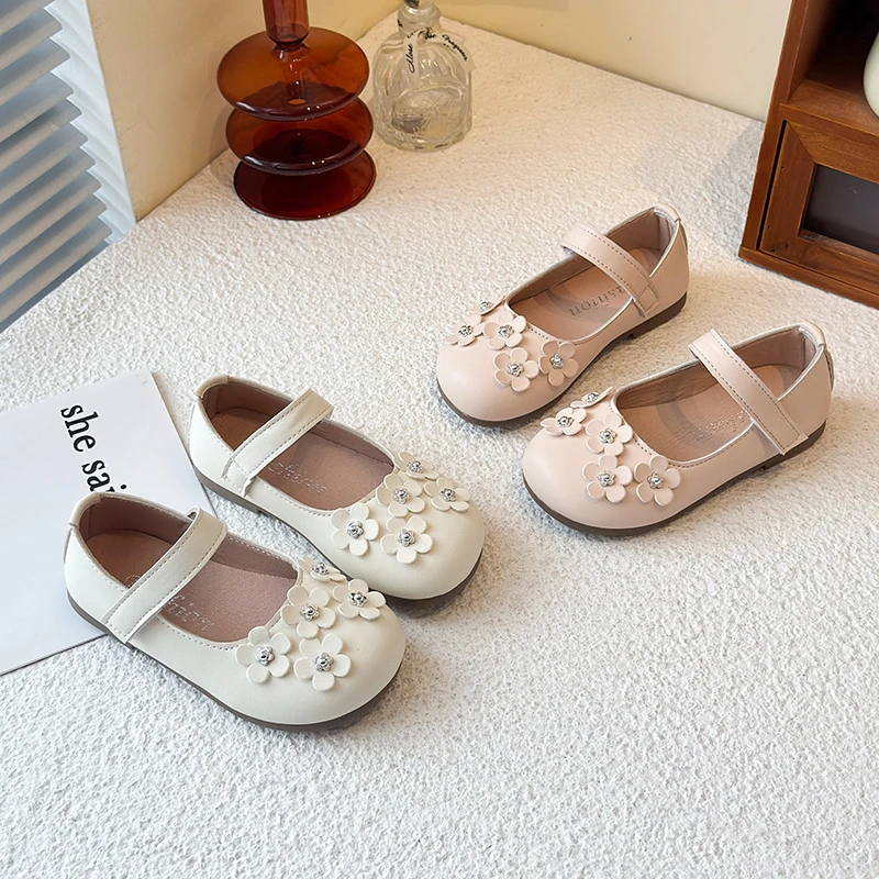 Girls' Korean Style Leather Shoes with Sweet Flower Decoration Soft Sole Children's Shoes Fashionable Shallow Mouth Single Shoes