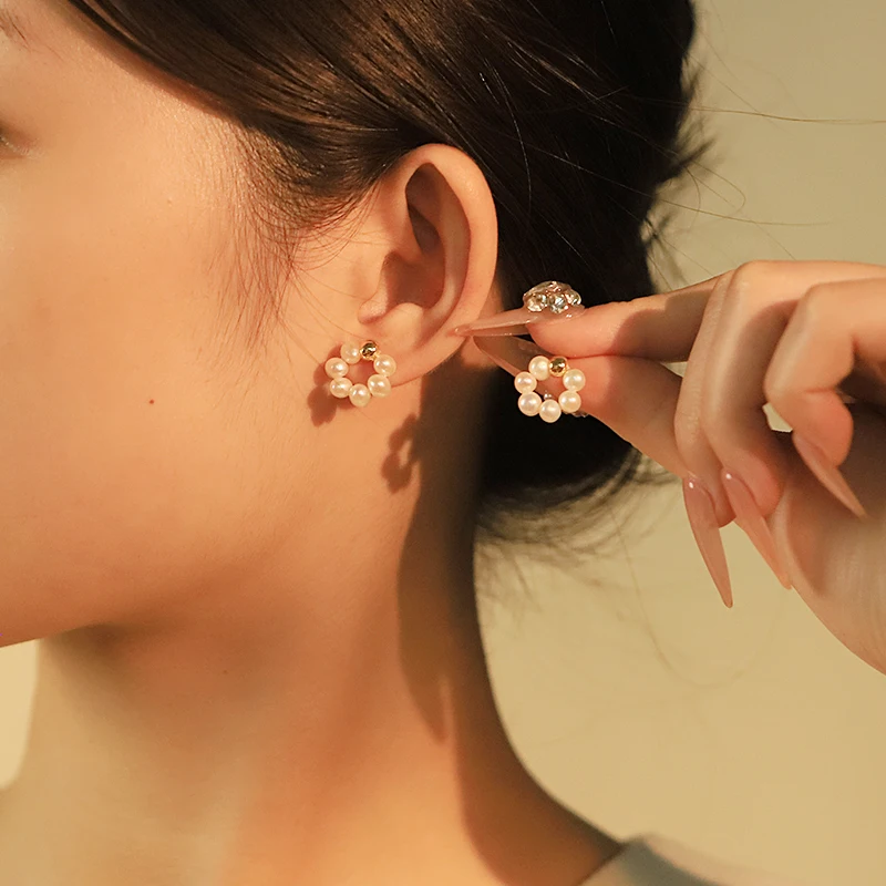 جولة لؤلؤ المياه العذبة الطبيعية النحاس الخرزة الأقراط اليدوية تصميم أقراط الزفاف المرأة مجوهرات GE1785 #6