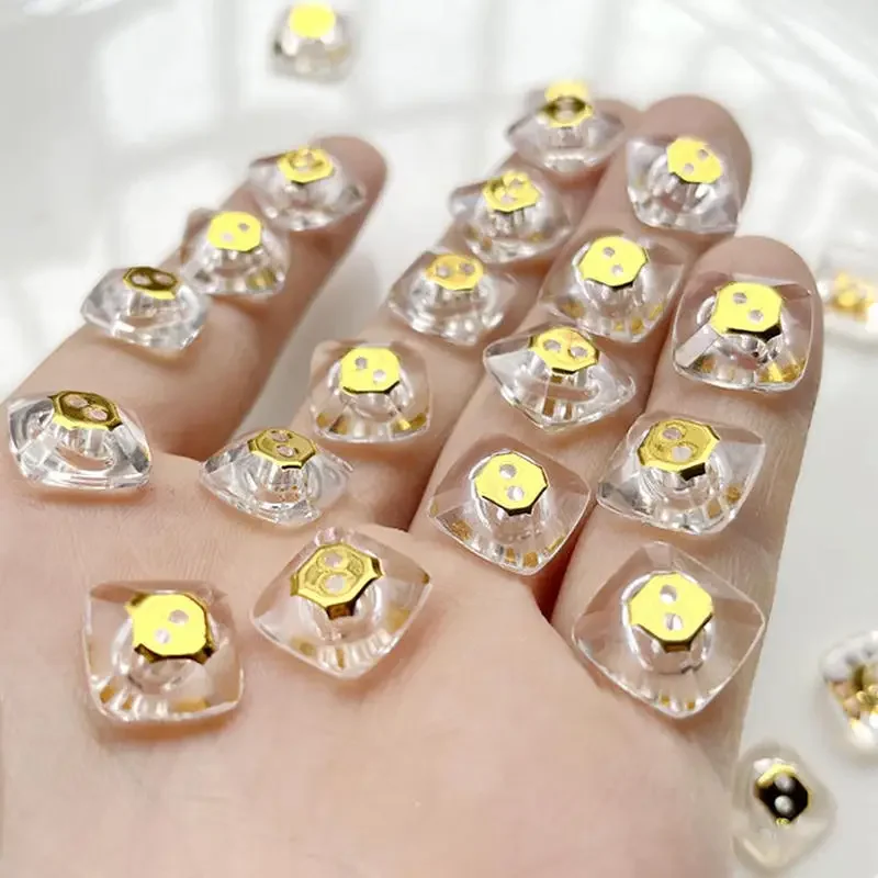 50pcs 3D สแควร์อะคริลิคความโปร่งใสสูงคริสตัล rhinestones เหมาะสําหรับเสื้อผ้า,รองเท้า,กระเป๋า,เครื่องประดับและตกแต่ง DIY