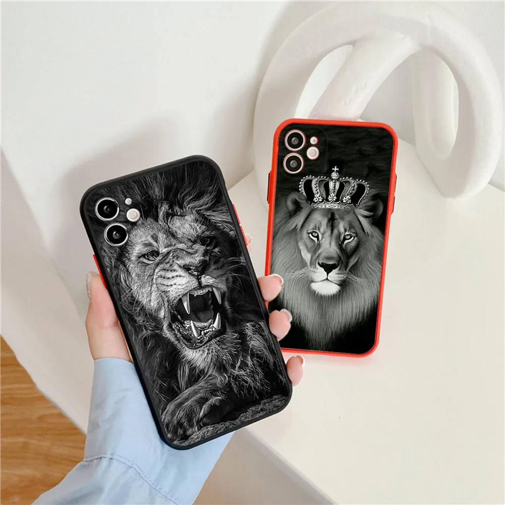 Matte Phone Case for iphone 16 14 13 15 Pro Max 8 7 Plus 12 11 Mini XR X XS SE Tiger Lion King Transparent Case Funda Shell