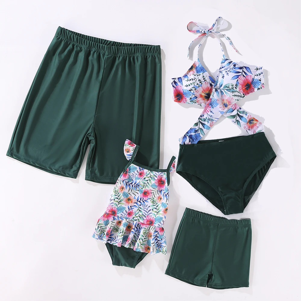 

PatPat one-piece family pack the swimsuit new stitching color in summer