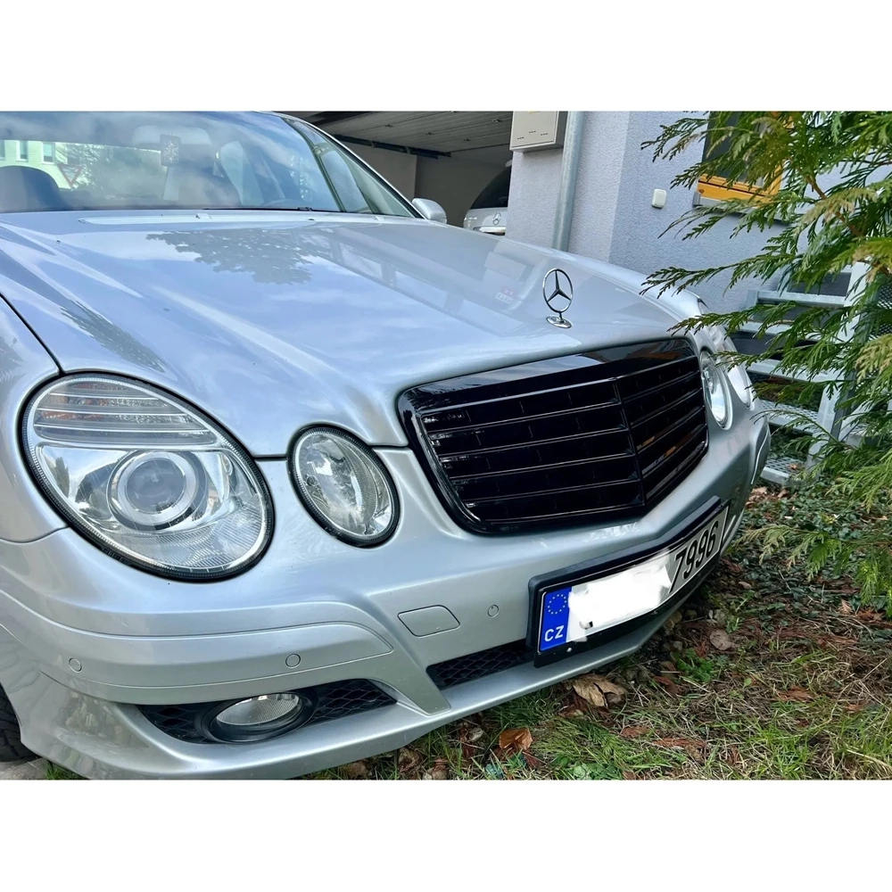 For Mercedes Benz E-Class W211 2007-2009 CL Style Black/Silver/White/Chrome Front Racing Grille