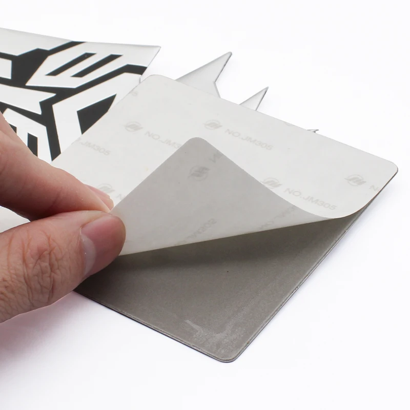 ثلاثية الأبعاد الألومنيوم Autobot محولات جسم السيارة الخلفي الجذع الجانب الحاجز شعار شارة ملصق الديكور الشارات اكسسوارات السيارات التصميم