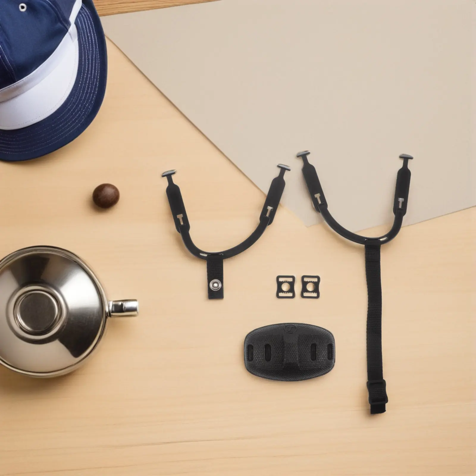 

Комплект из 1 шт. сменных ремней для хоккейной маски: съемные, с быстросъемным креплением, регулируемые, эластичные, металлические.