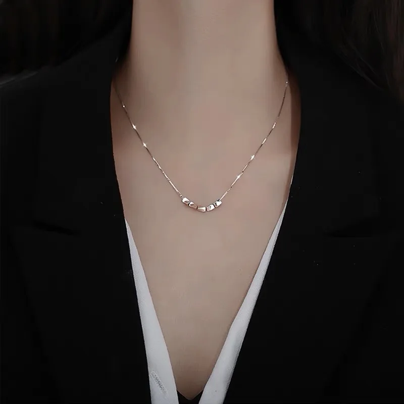 

Сломанная серебряная цепочка на ключицу в стиле хип-хоп, легкая роскошная ниша унисекс