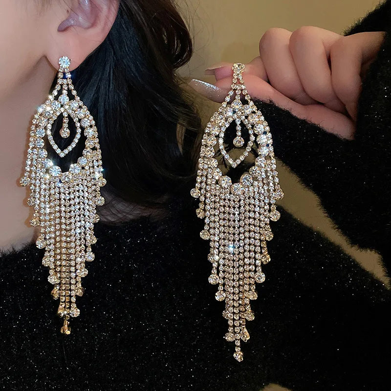 Super Flash Diamond-encrusted love long tassel earrings Europe and the United States exaggerated high sense earrings