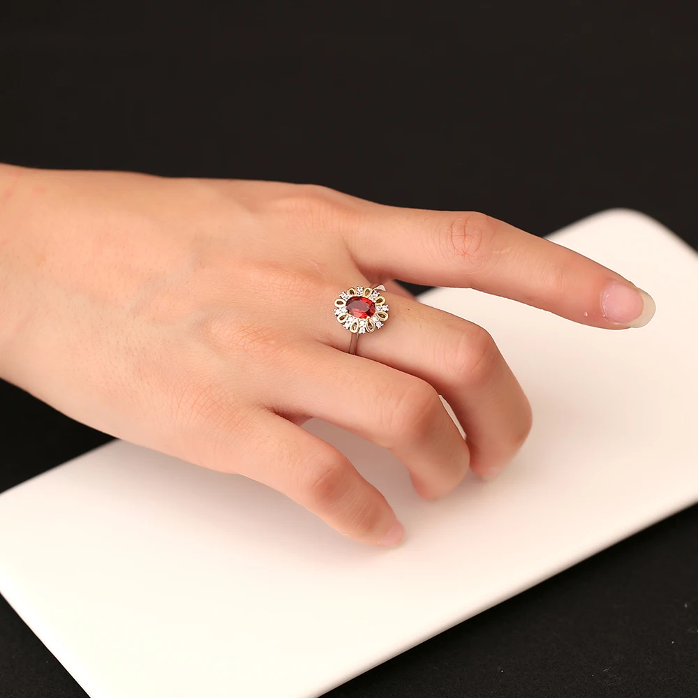 S925 pure silver natural garnet crystal ring, elegant and exquisite two tone petal design, women's wedding jewelry birthday gift