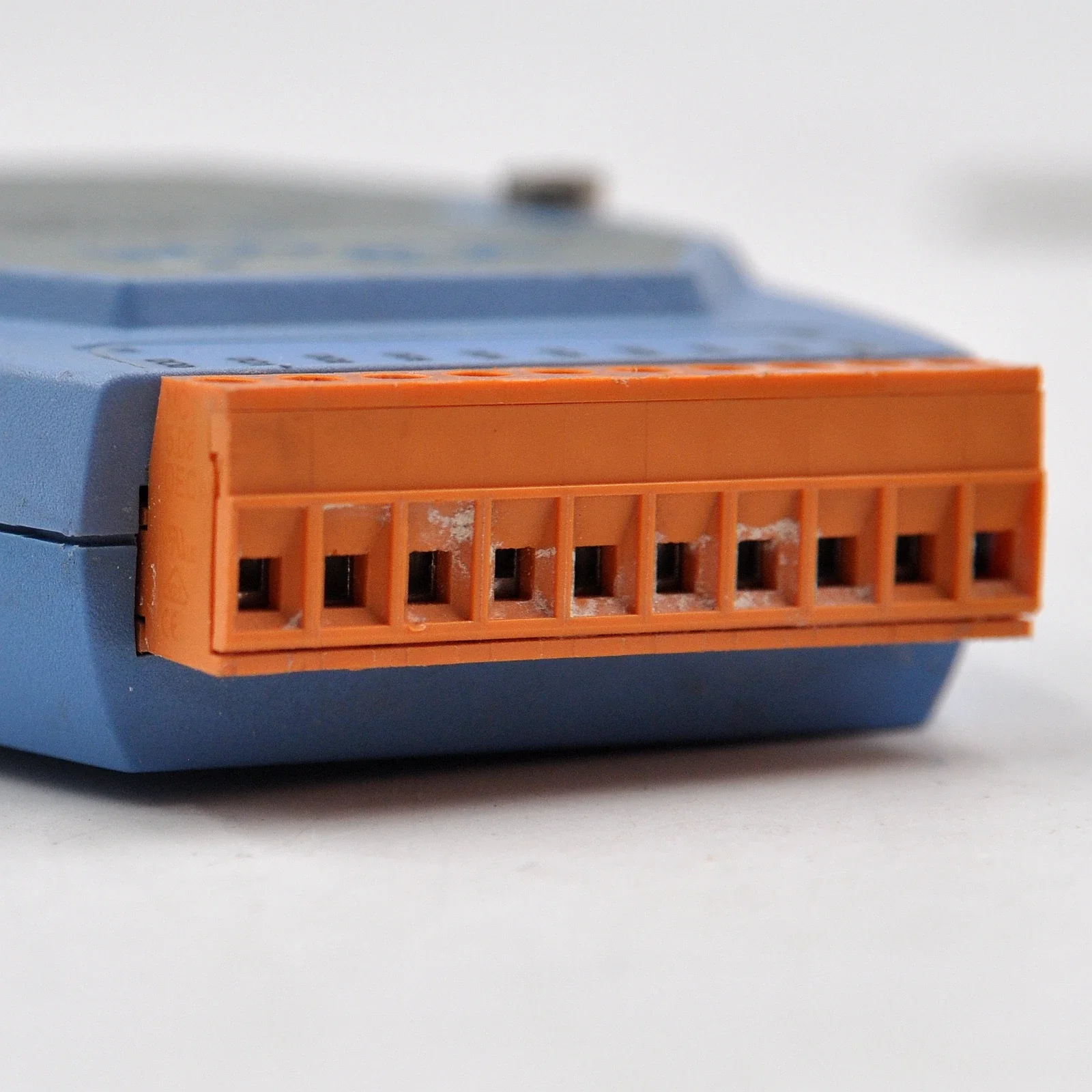 DAS I-7043D 16-Channel Non-Isolated OC Gate (Sink Current) Output Module