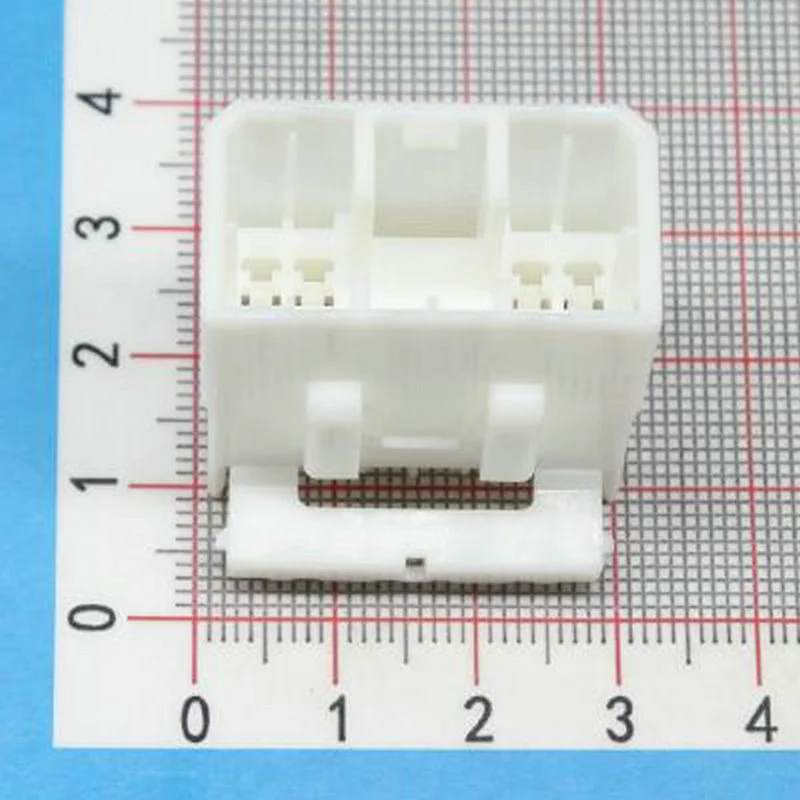 10PCS Original connector 174932-1 For Car Smart Electronic Devices Automobile 100% brand new white male rubber shell