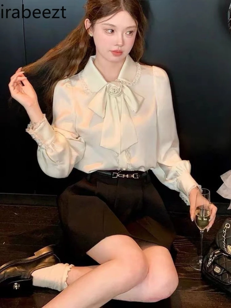 Early Autumn New Style Small Shirt Light Mature Top Long-sleeved Slim Lace Splicing Doll Collar Bow Commuting Blouse Women