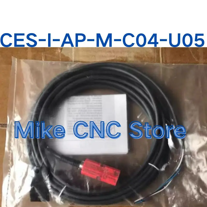 New CES-I-AP-M-C04-U05-117328 Safety Sensor Fast Shipping