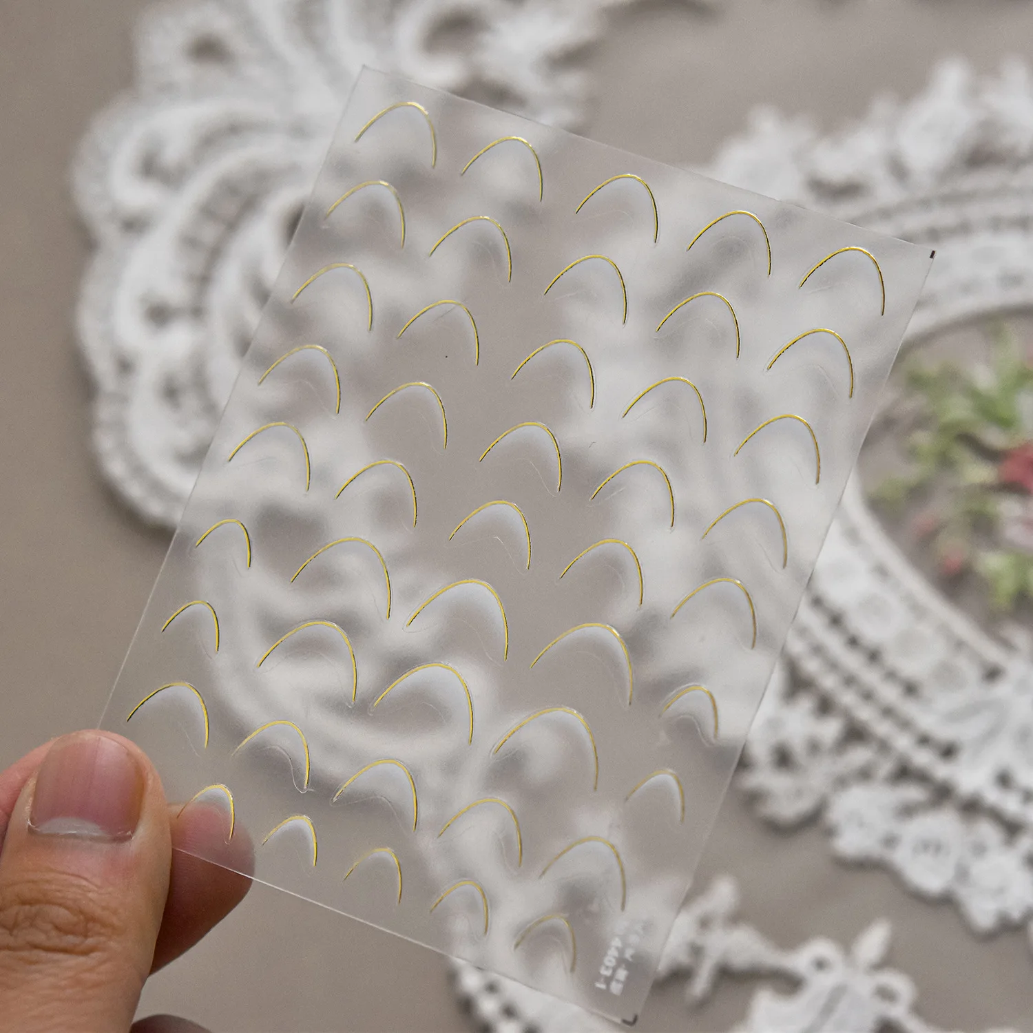 Autocollants pour ongles ligne française dégradé 3D, 1 pièce, croissant d'or sourire, ligne classique, autocollants auto-adhésifs pour Nail Art, décoration DIY