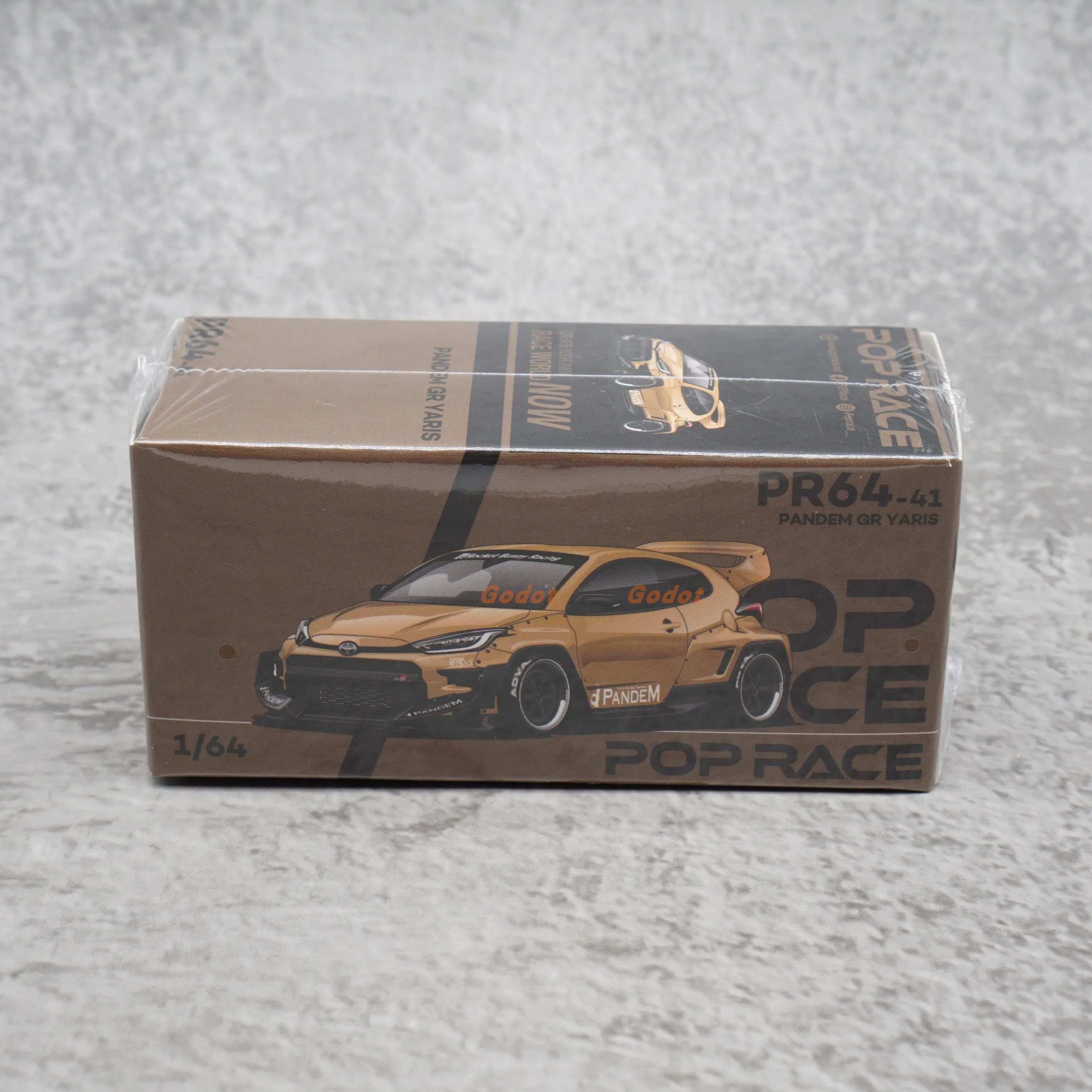 poprace 1/64 GR YARIS  alloy car model toy