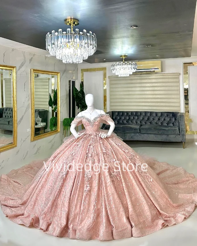 Gorgeous Pink Princess Strapless Corset Prom Dress 15 Years Quinceanera Dress Beaded Applique Birthday Party robes de soirée