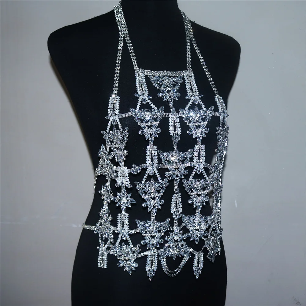 Sexy Crystal Body Chain Chest Chain Bikini Vest Three Point Thong Female nightclub Glistening Bra Chain Beach Outfit Accessories