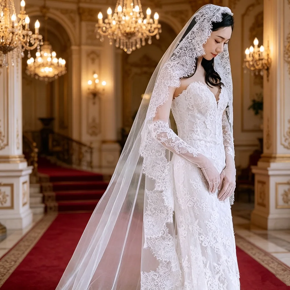 3M Luxurious Wedding Bridal Headwear Accessories Cathedral Long Eyelash Lace Edge Bridal Veil with Comb
