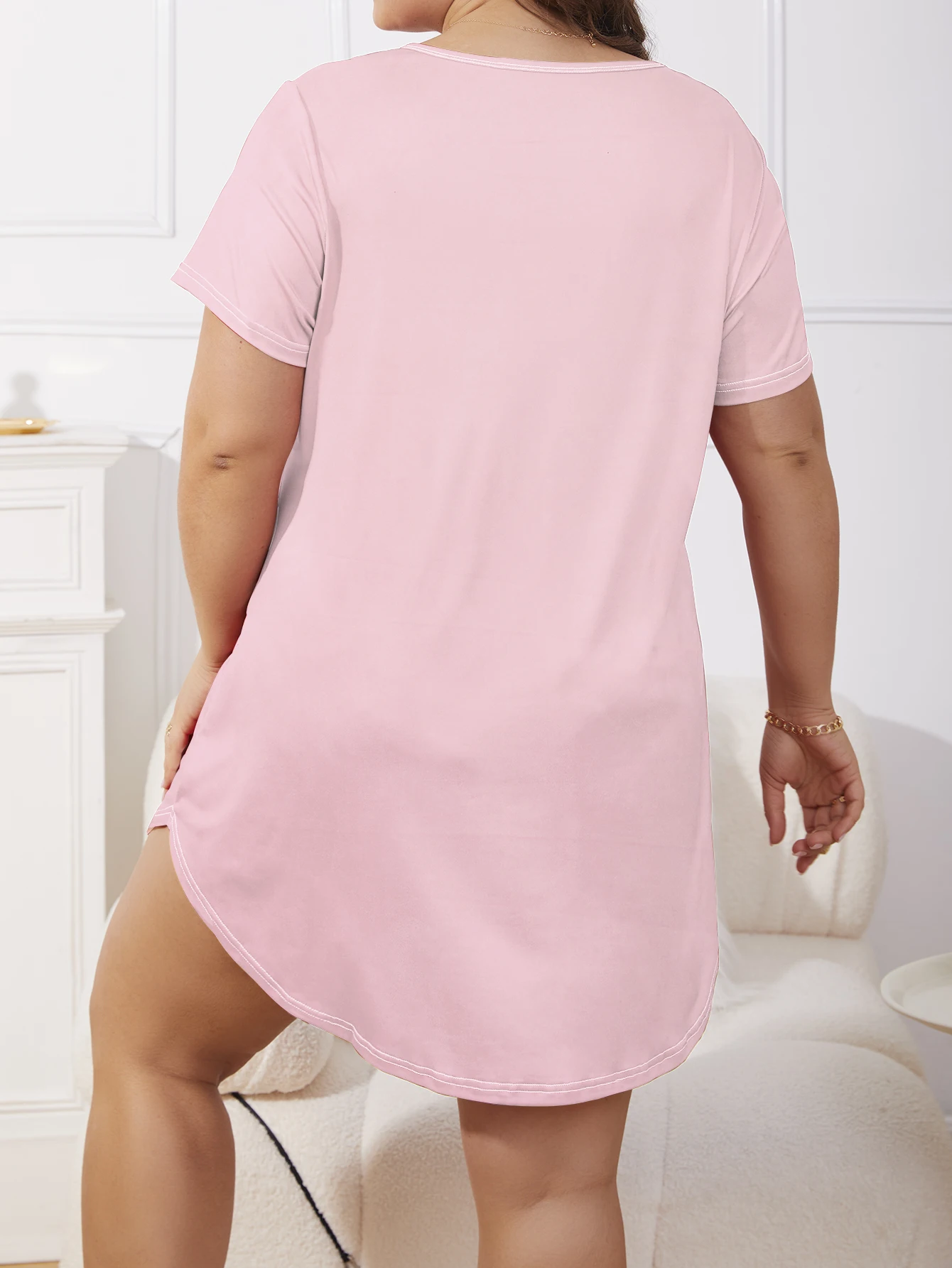 Sukienka plus size, krótka sukienka, seksowny i minimalistyczny styl, do noszenia w domu i na co dzień, można nosić na zewnątrz. Plus rozmiar 1-5XL