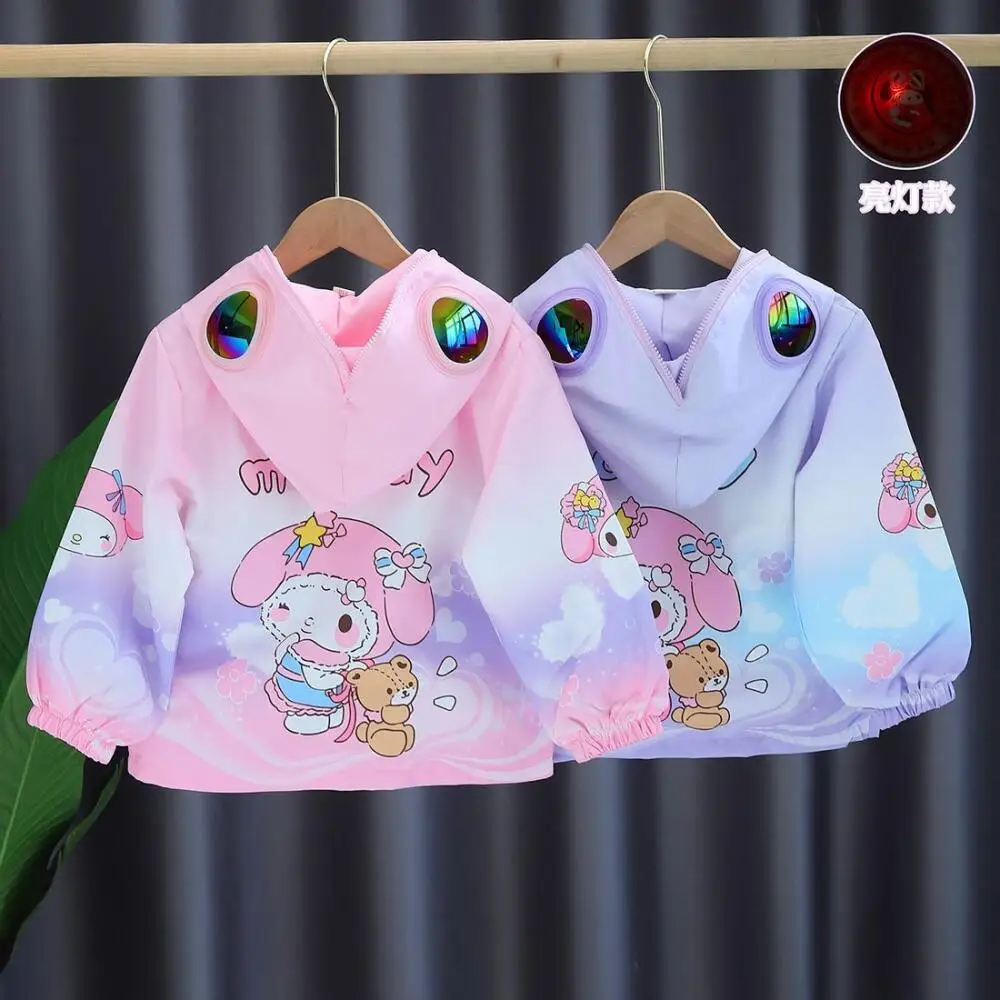 

Sanrio Kuromi My Melody детское пальто, новая повседневная весенне-осенняя модная куртка с длинными рукавами для девочек, детская верхняя одежда с капюшоном со светодиодной подсветкой