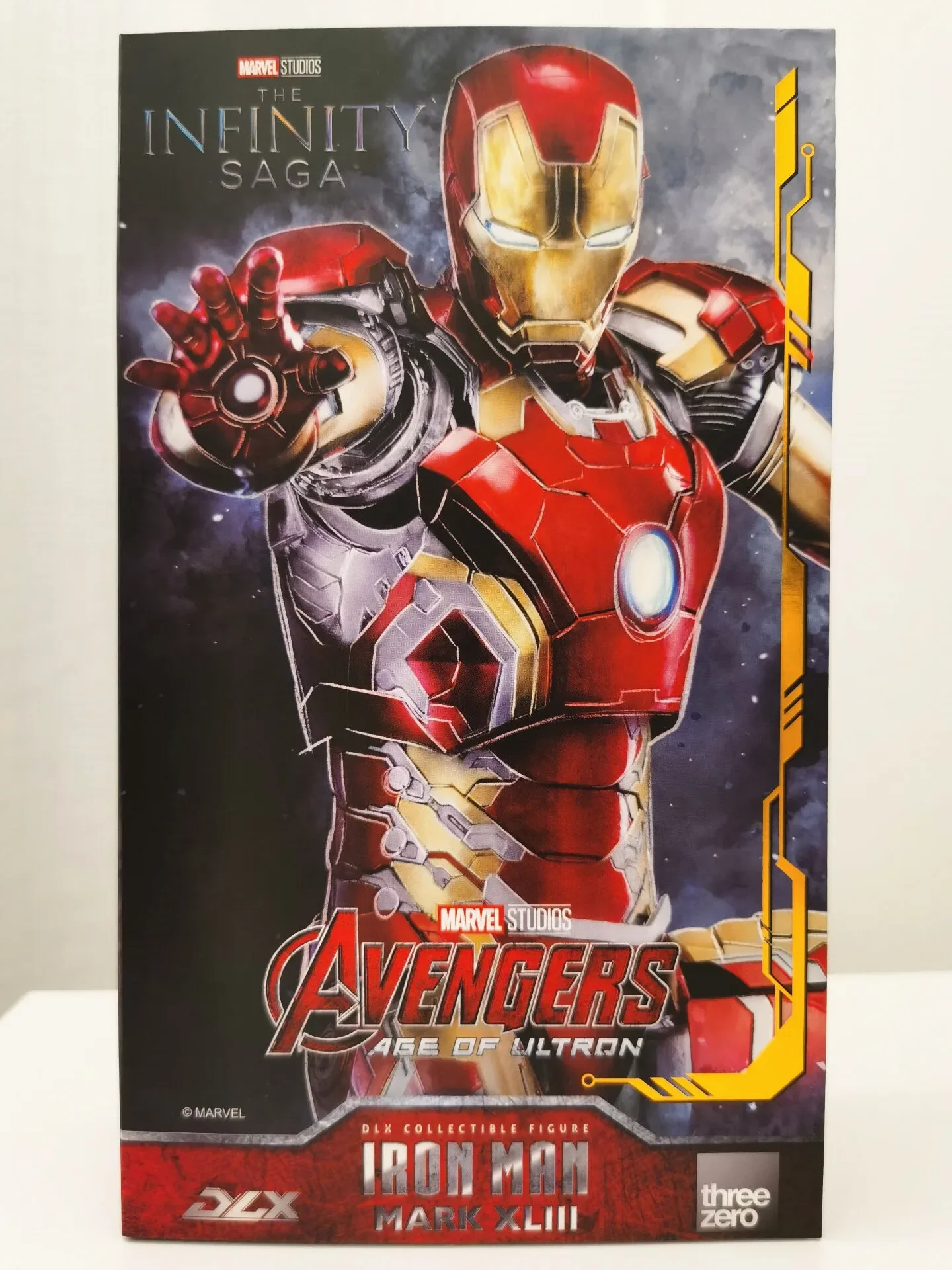 Threezero DLX Marvel Iron Man MK43 1/12ใหม่หุ่นอะนิเมะต้นฉบับโมเดลของเล่นหุ่นแอ็กชันสำหรับเด็กผู้ชายคอลเลคชั่นตุ๊กตาพีวีซี