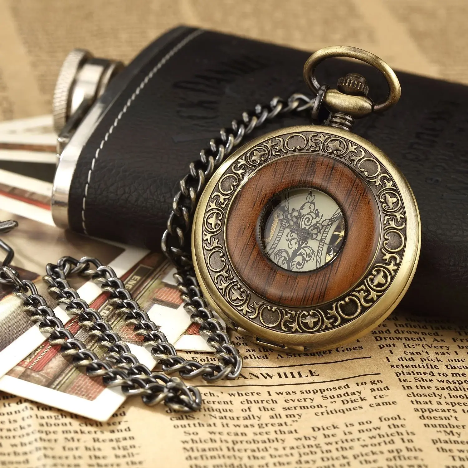 Vintage luxury wooden ring skeleton pocket watch flip Roman numeral manual winding mechanical pocket watch reloj de bolsillo