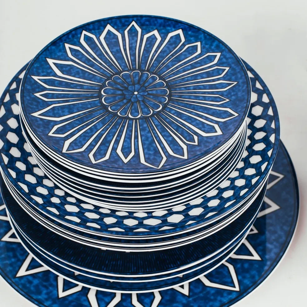 

Exotic Blue Ceramic Dinner Plates Dinnerware Set Dishes Luxury Food Dessert Plate Salad Soup Bowl Tablewar for Family Dinner