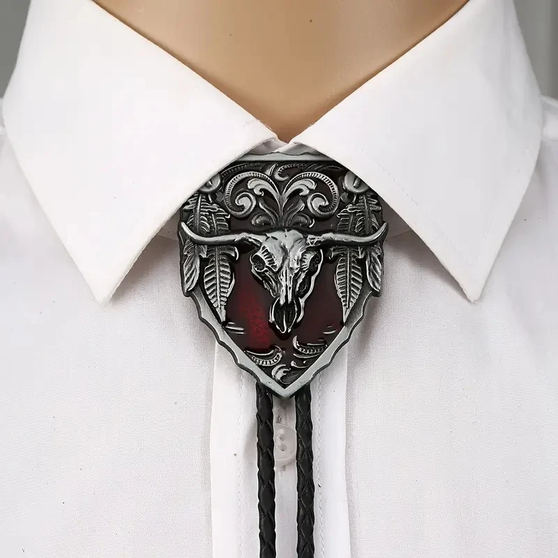 

Big cow head western cowboy Tang grass pattern bolo tie leather fashion pendant men and women bolo tie tie rope tide