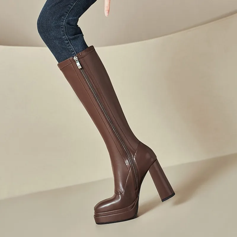 2025 أحذية عالية الخريف جديد جولة تو الجانب سستة منصة عدم الانزلاق مقاومة للاهتراء كعب مربع أحذية عالية الكعب Жénskie Botanки