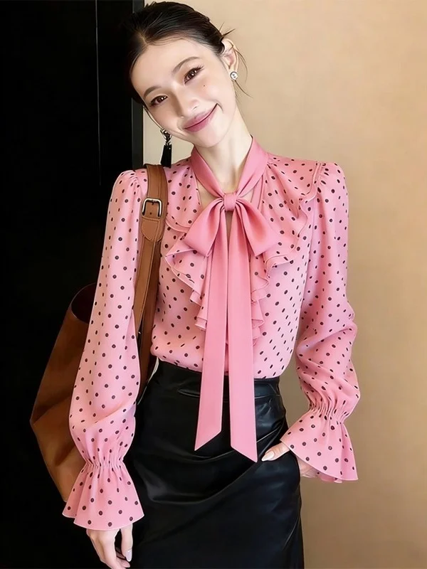 

2026 New Style Women's Polka Dot Pink Sash Shirt Vintage Flared Sleeve Long Sleeve Knitted Soft V-Neck Casual Fashion Spring