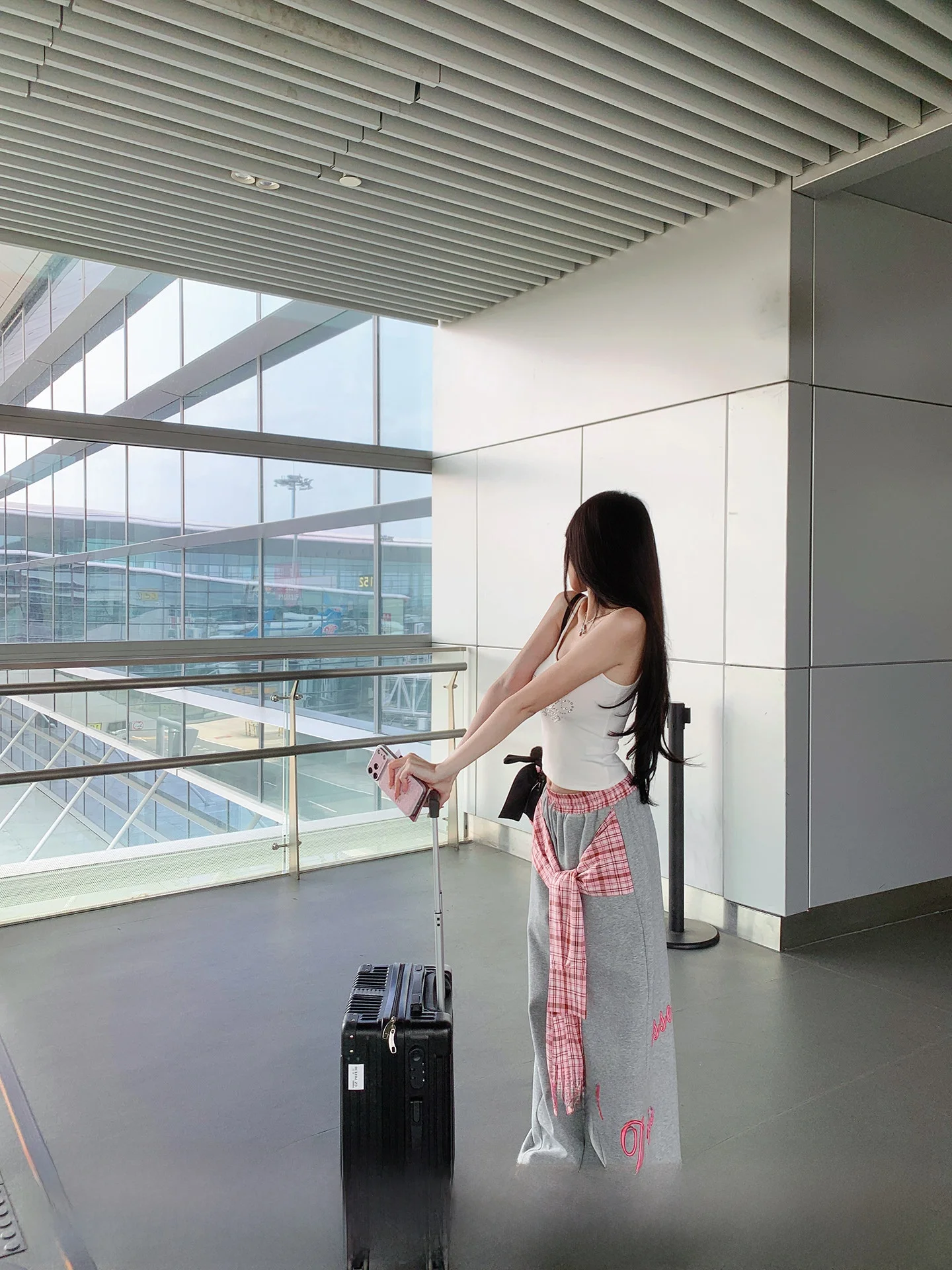 

Pinksoya Women's Casual Fashion Set Loose Feel Letter Print Crop Top And Long Pants Diamond Heat Transfer Strap Vest Top