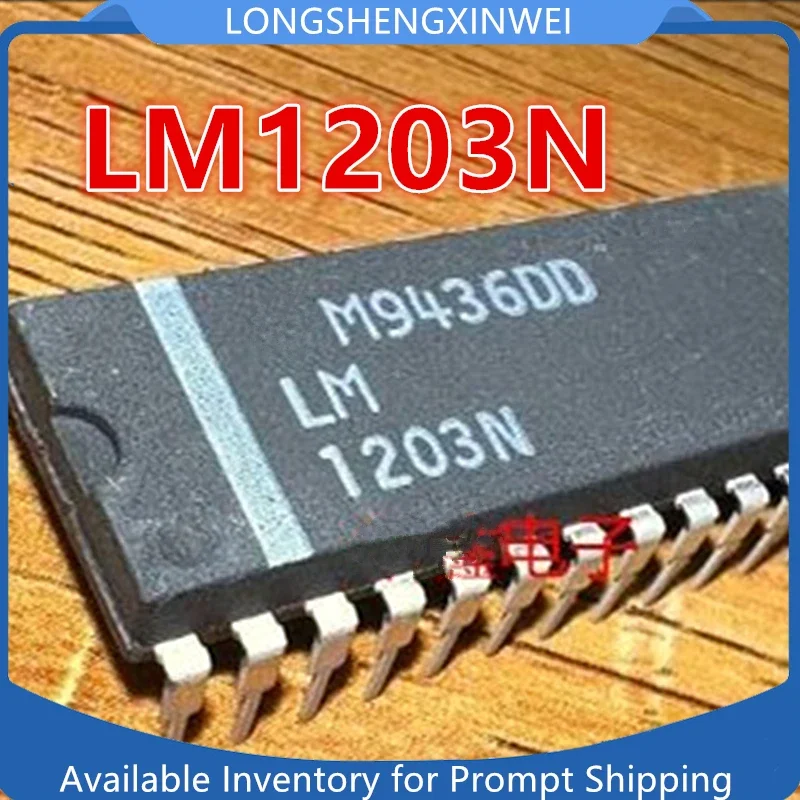 1PCS  LM1203N Original Direct Insertion DIP-28 Package Display Integrated Circuit Chip in Stock