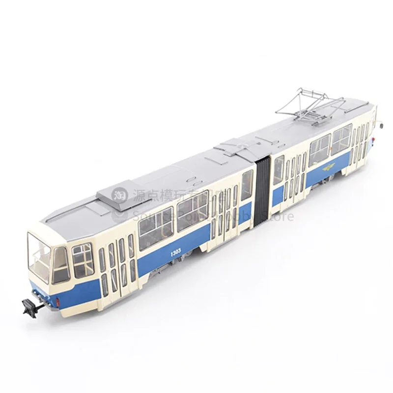 1:43 Scale Diecast Alloy Tatra-KT4 tram public transportation bus Toys Cars PCL47188 Model Classic Adult Souvenir Static Display