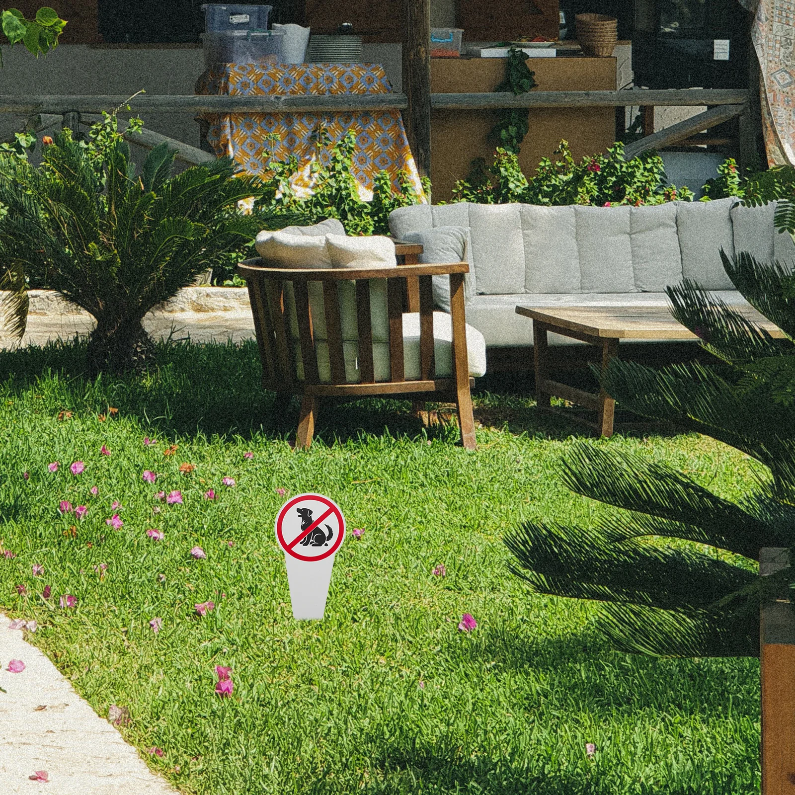 

2Pcs No Pooping Dog Yard Sign Aluminum Dog Poop Pee Stakes for Outdoor Garden Lawn Decor Animal Warning Signs Clear Visible