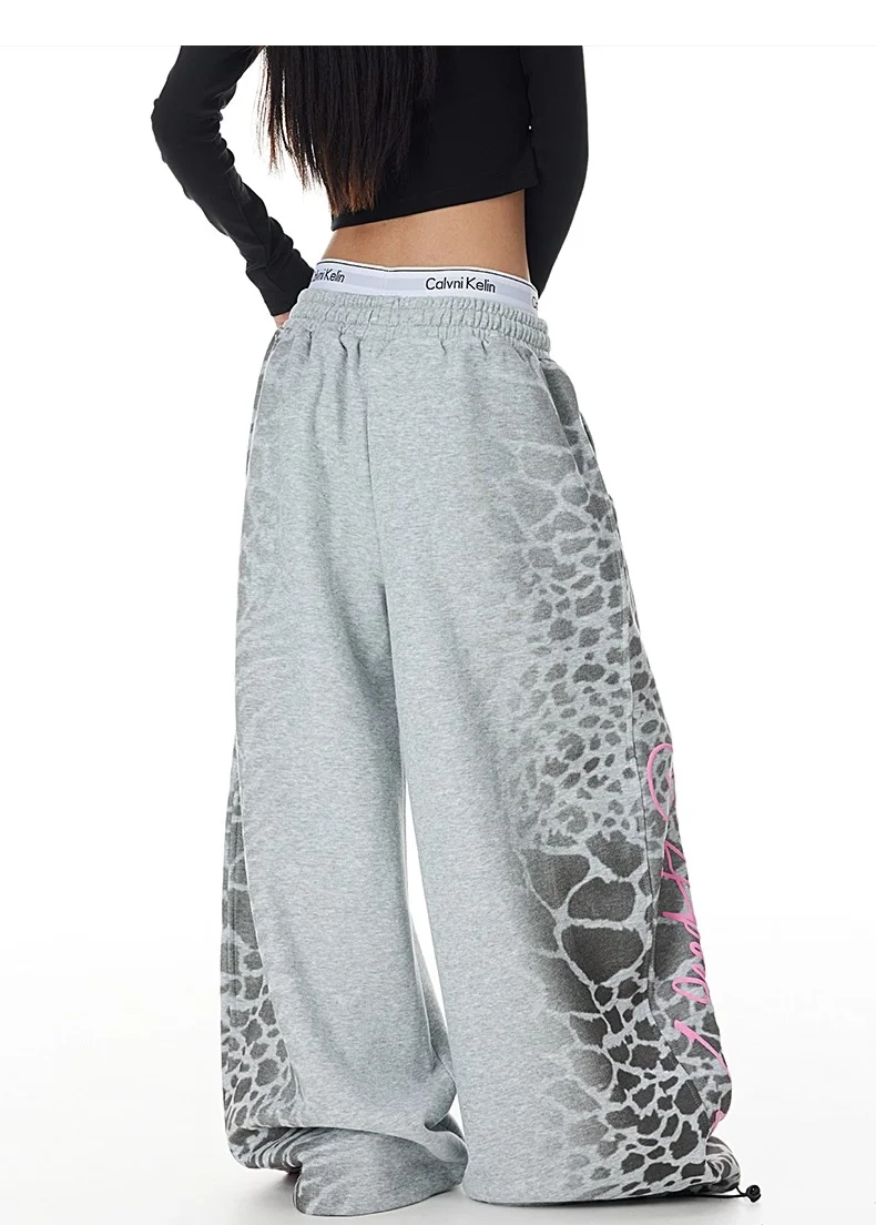 Y2K Gothic Retro Harajuku Leopard Printing Loose Elastic Waist Cotton Straight Pants Hip-Hop Casual Streetwear For Men and Women