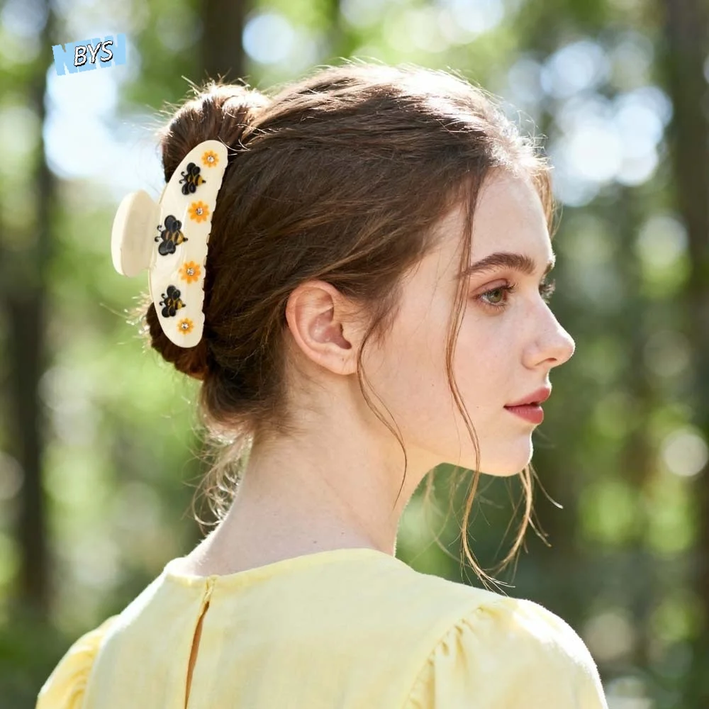 

Iridescent Rhinestone-inlay Hair Claw Korean Style Flower Women Shark Clip Contrast Color Waterproof Acrylic Hair Claw Daily