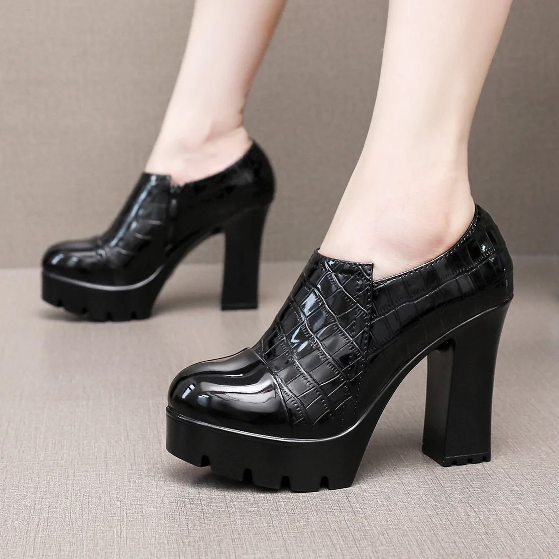 

Новые женские туфли на каблуке 14 см. Женские туфли в римской сетке. Лоферы Мэри Джейн. Женская обувь. Роскошные туфли-лодочки на платформе. Дизайнерские туфли на каблуке 33–42