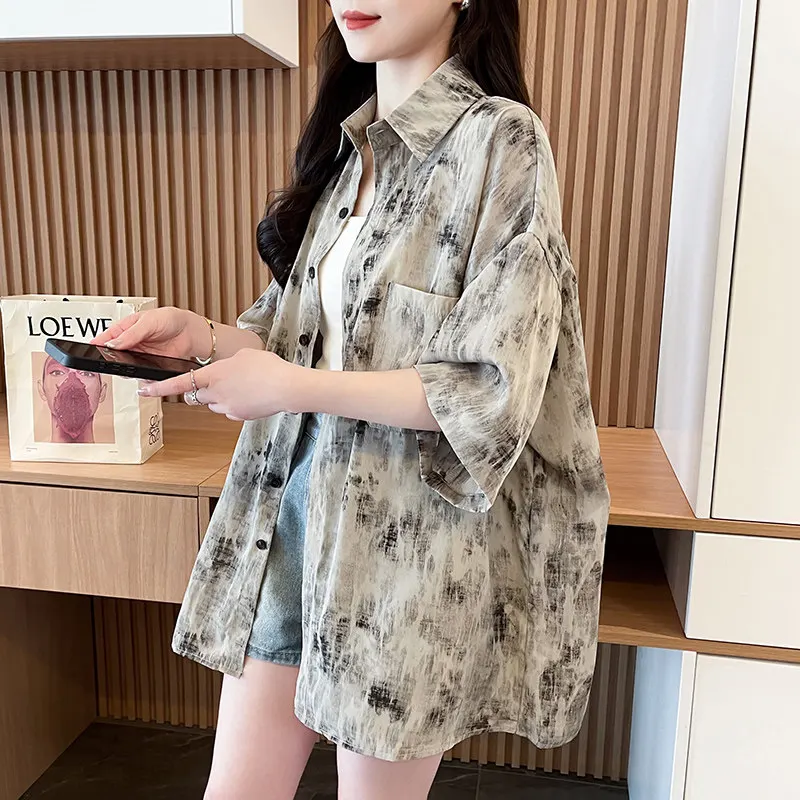 

Women's Grey Art Abstract Ink Print Shirt Sun-protective Short Sleeve Button Down Oversized Blouse Casual Vintage Streetwear