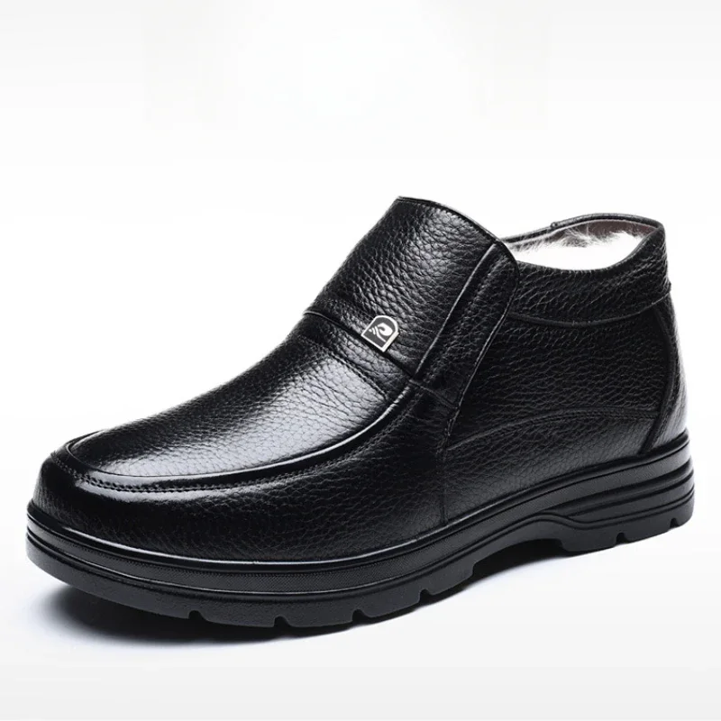 Scarpe da uomo stivali in vera pelle Slip on scarpe Casual da uomo stivali da neve classici scarpe firmate di lusso stivaletti Zapatillas Hombre