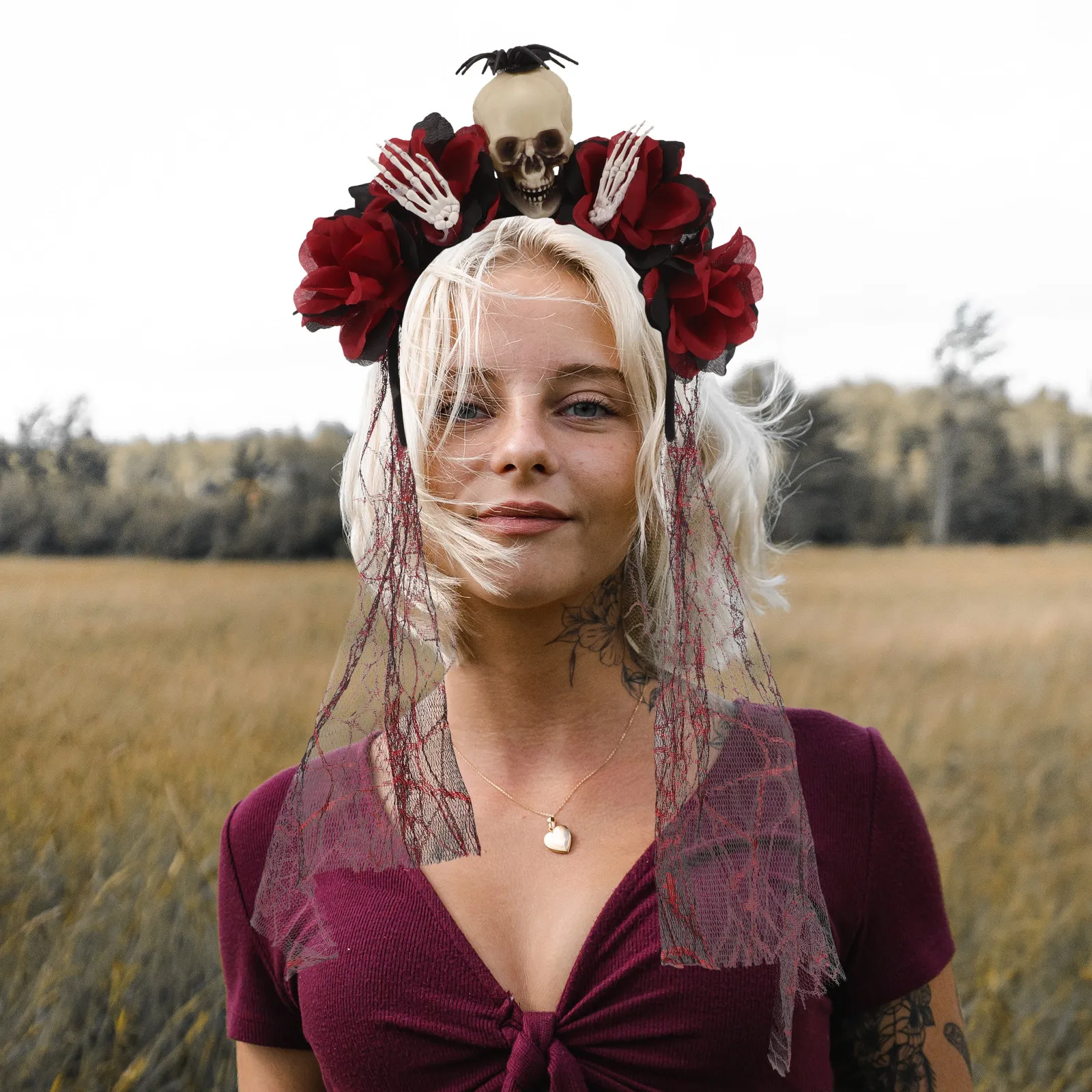 

Повязка на голову с цветами и черепами для Хэллоуина, черные розы, удобный легкий сетчатый головной убор для косплея ведьмы мертвых