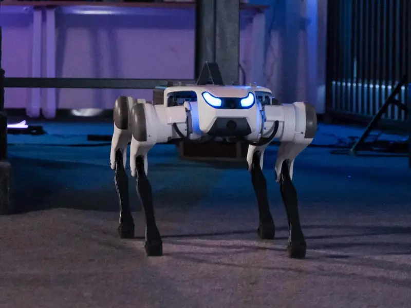 DEEPRobotics Jueying Lite3 インテリジェント四足バイオニック ロボット、電子ロボット犬