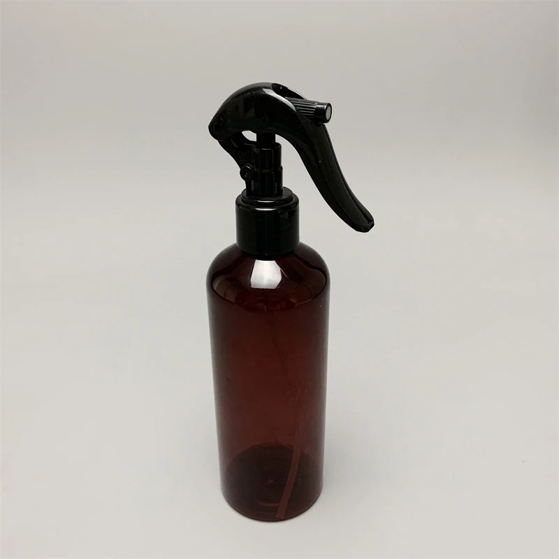 Spray Bottle Salon Haircut Ultra Fine Mist Empty Watering Can Barber Refillable Bottle Stylist Portable Hairdressing Tools