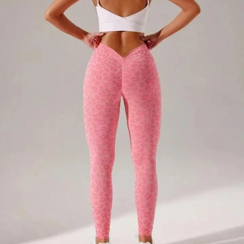 กางเกงโยคะเอวสูงทรงวี ยกสะโพก ไร้รอยต่อ รุ่นใหม่ ฤดูใบไม้ร่วง 2025 กางเกงออกกำลังกาย กางเกงเลกกิ้งโยคะสำหรับผู้หญิง